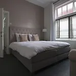 Zenzez & Lounge 3*