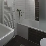 Hotel Zenzez & Lounge