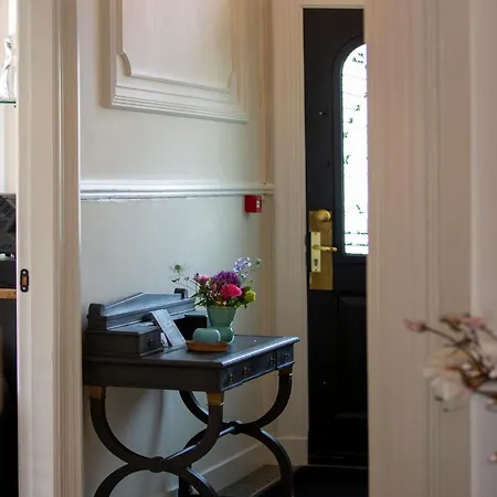 Hotel Zenzez & Lounge Apeldoorn