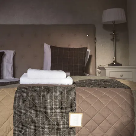 Zenzez & Lounge Hotel