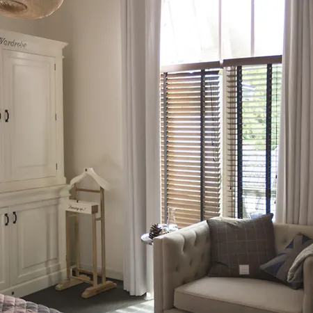 Zenzez & Lounge Apeldoorn