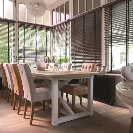 Zenzez & Lounge Hotel Apeldoorn