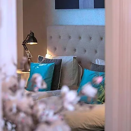 Zenzez & Lounge Hotel 3*