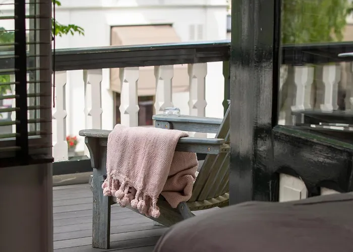 Zenzez Hotel&lounge Hotel 3*