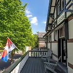Szálloda Zenzez & Lounge 3*