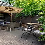 Szálloda Zenzez & Lounge