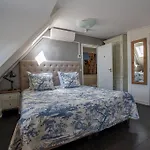 Szálloda Zenzez & Lounge 3*